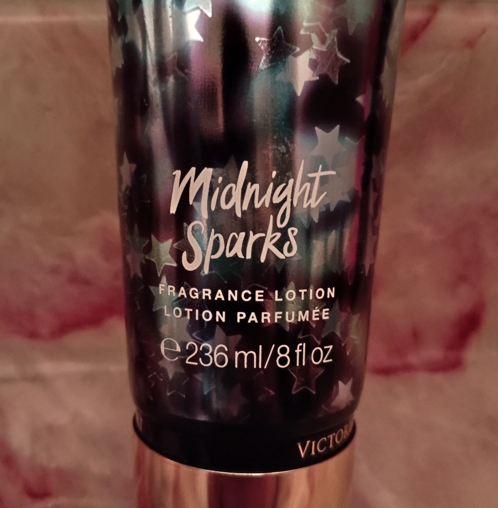 NEW Victoria’s Secret Midnight Sparks Fragrance Lotion 8 fl oz/ 236 ml - Picture 3 of 7